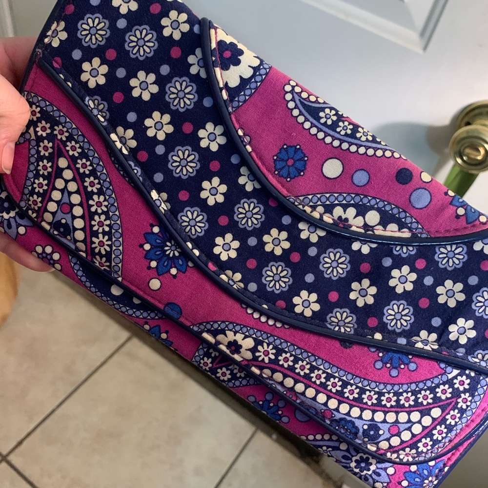 Vera Bradley clutch